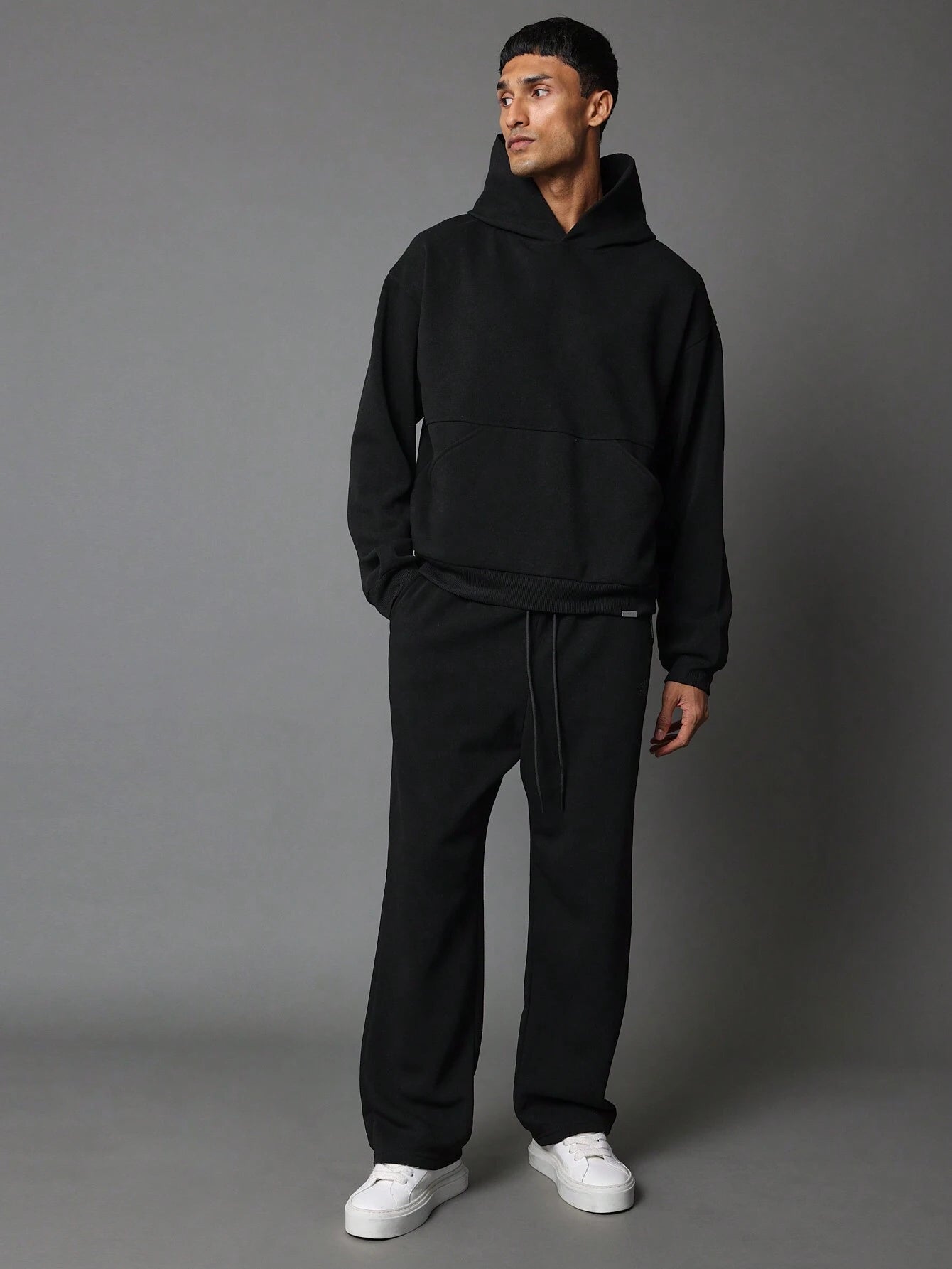 Conjunto SUMWON Oversized Pro Fleece