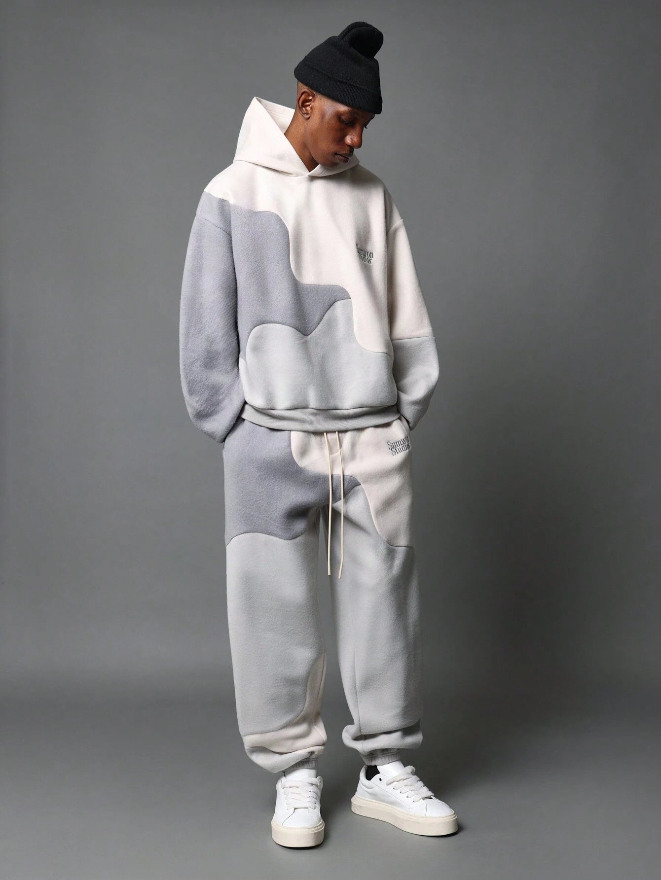 Conjunto SUMWON Oversized Jogger Greys