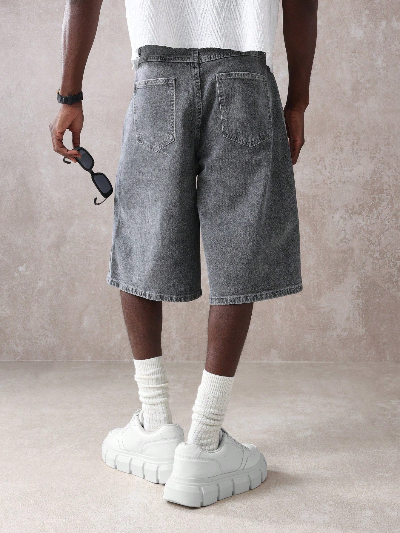 Shorts SUMWON Chicanos Bordado