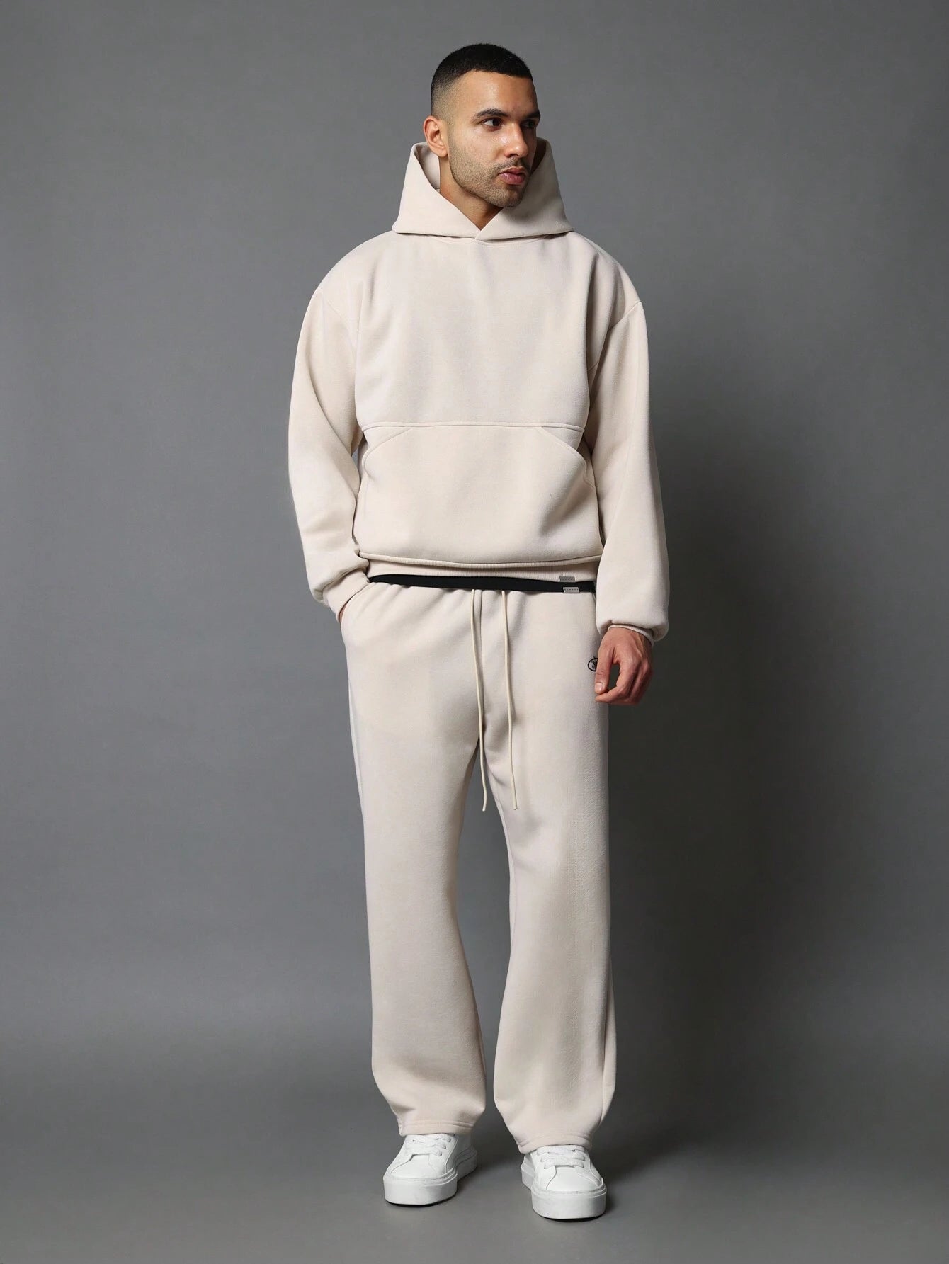 Conjunto SUMWON Oversized Pro Fleece