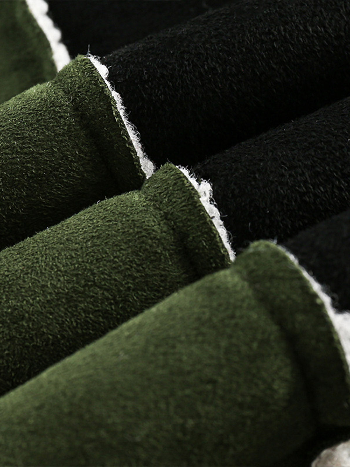 Jaqueta Floral Embroidered Fleece