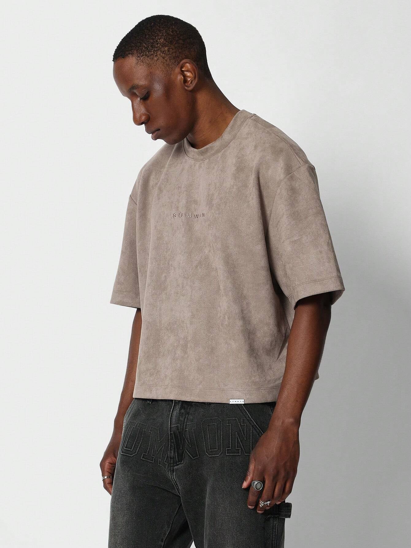 Camiseta SUMWON em Camurça Bordado 9